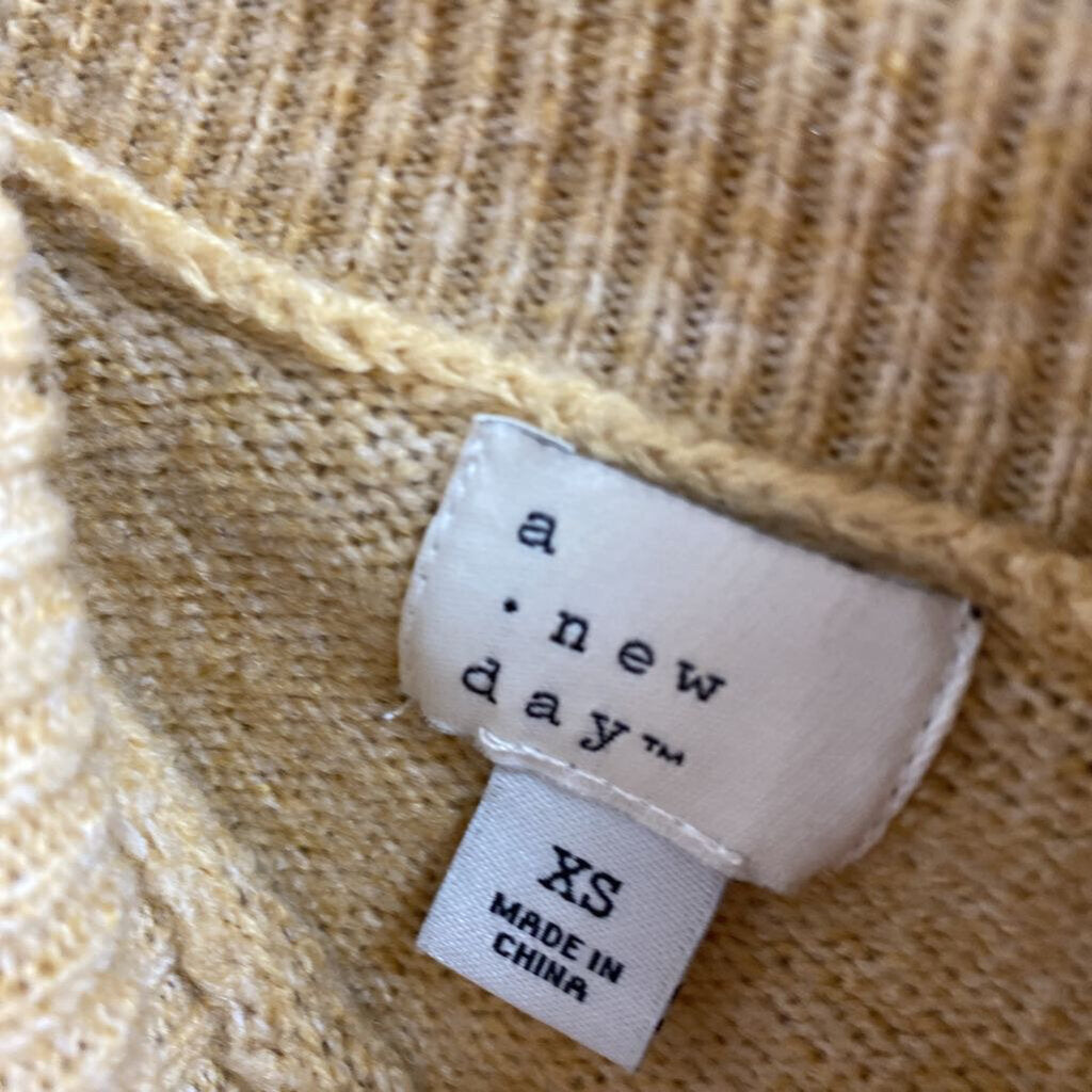 T NECK SWEATER