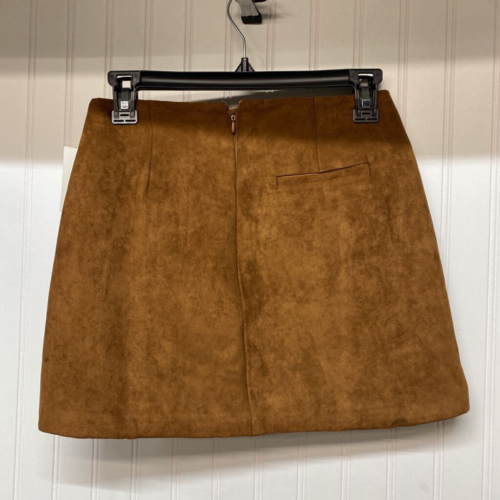 LACE UP SHORT SKIRT