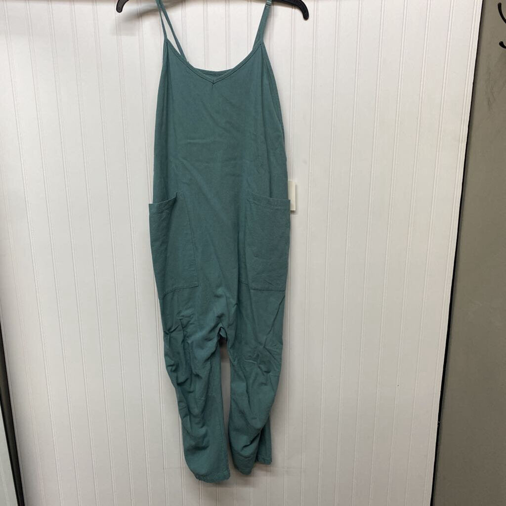 SLEEVLESS PANT ROMPER