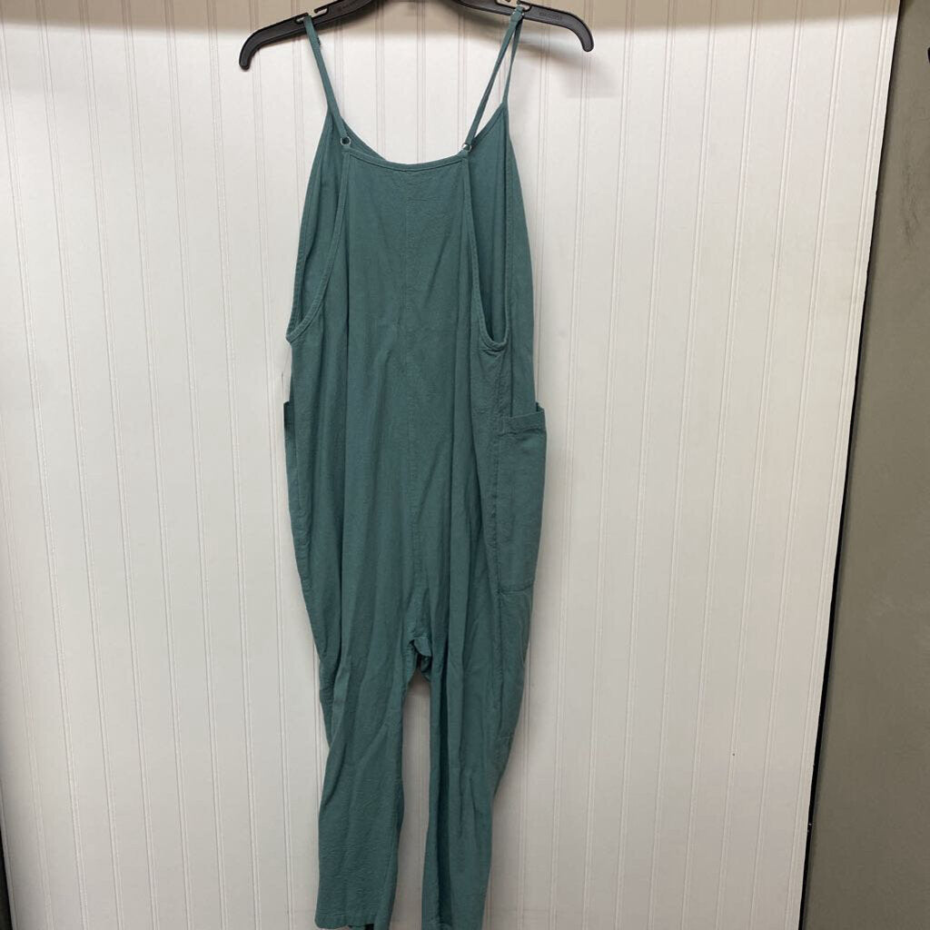 SLEEVLESS PANT ROMPER