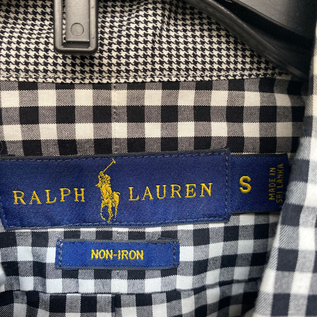 LONG SLEEVED BUTTON DOWN