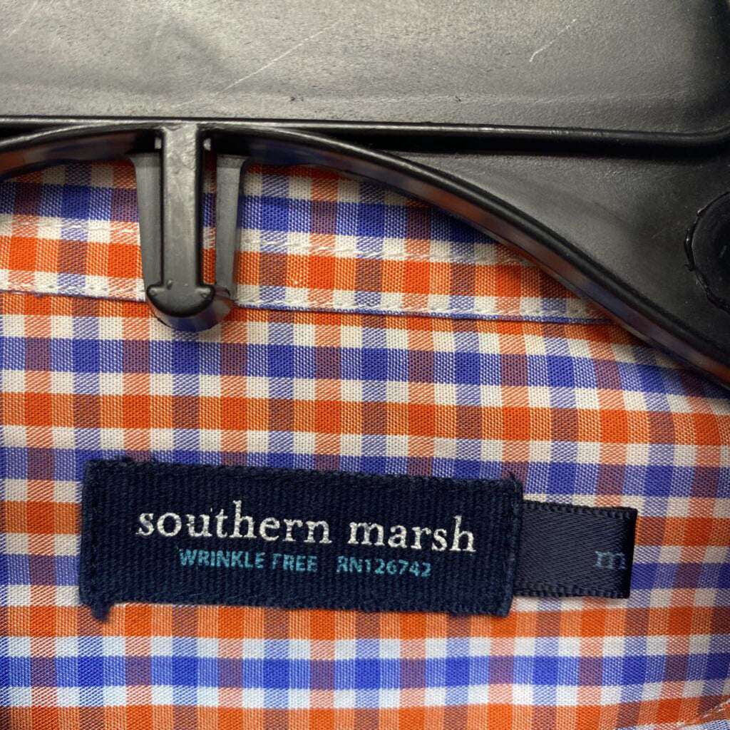 LONG SLEEVED BUTTON DOWN