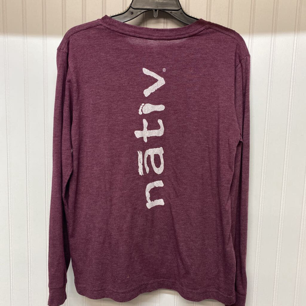 LONG SLEEVED GRAPHIC TEE