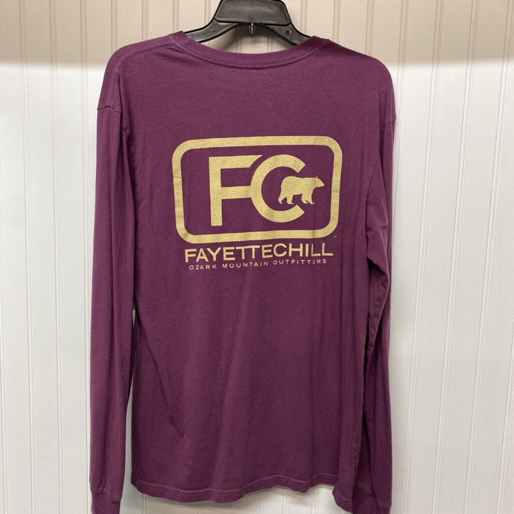 LONG SLEEVED GRAPHIC TEE