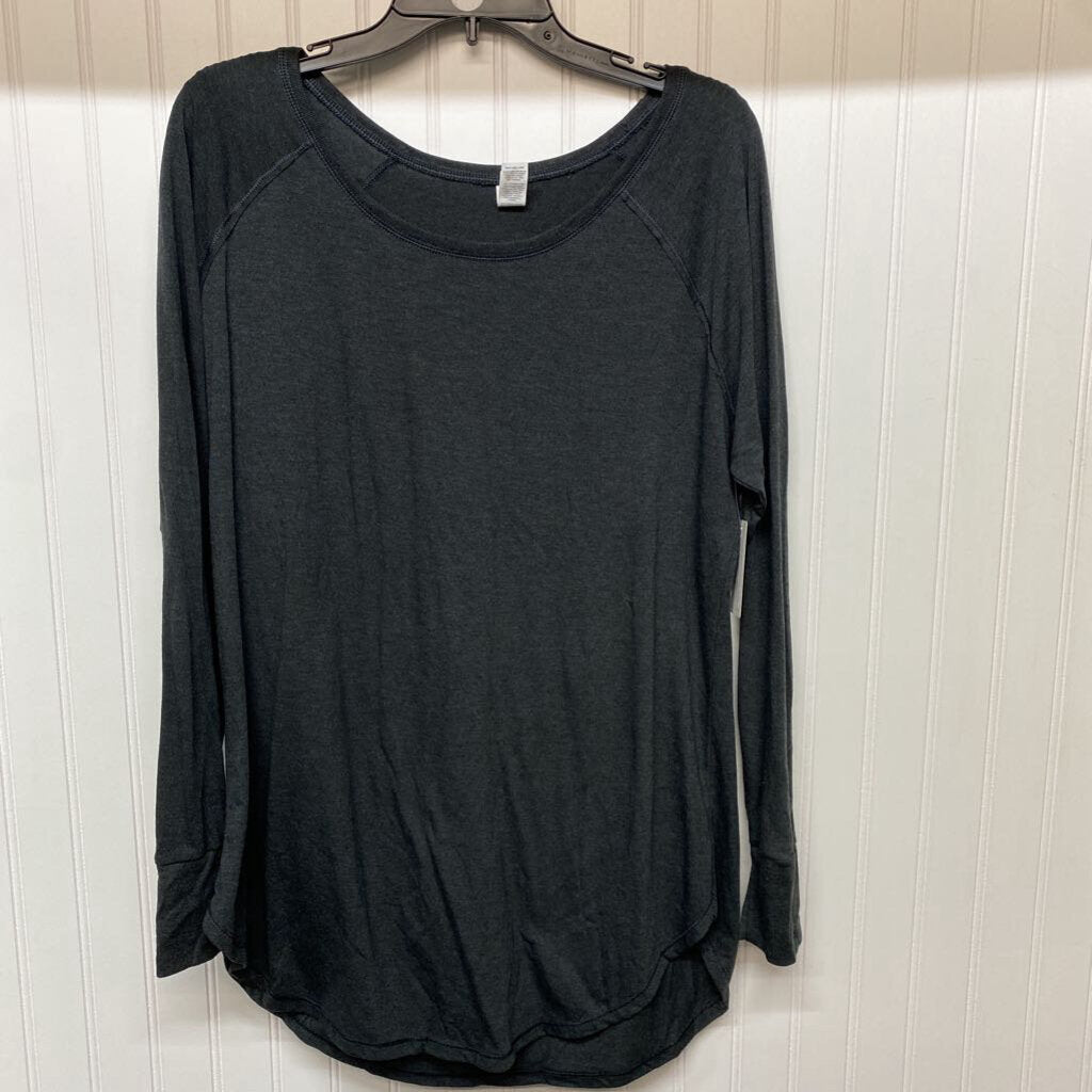 LONG SLEEVE KNIT TOP