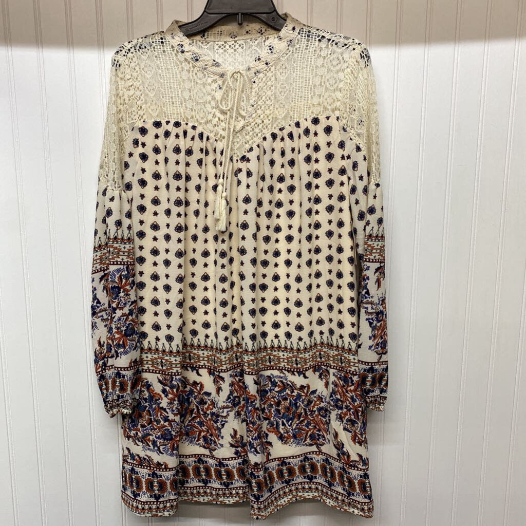 LONG SLEEVE SHORT DRESS