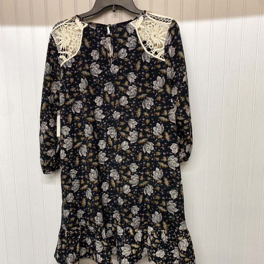 LONG SLEEVE SHORT DRESS