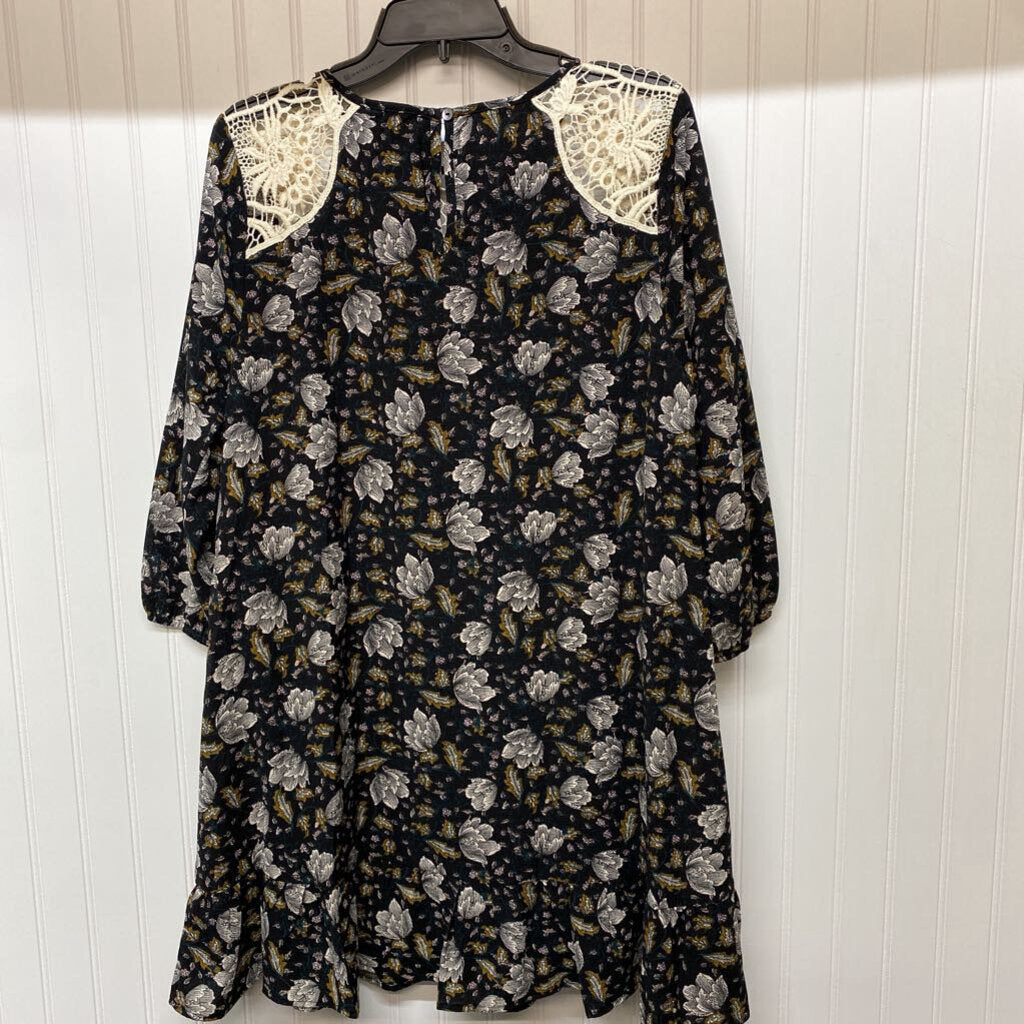 LONG SLEEVE SHORT DRESS