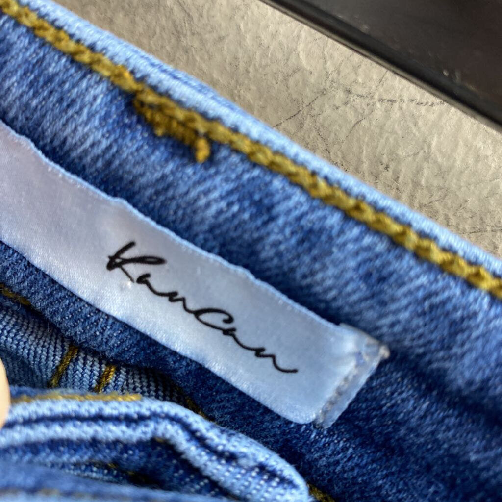 DISTRESSES SKINNY JEANS