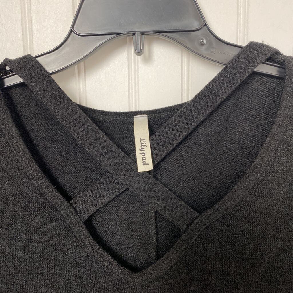 CRISS CROSS NECK SWEATER