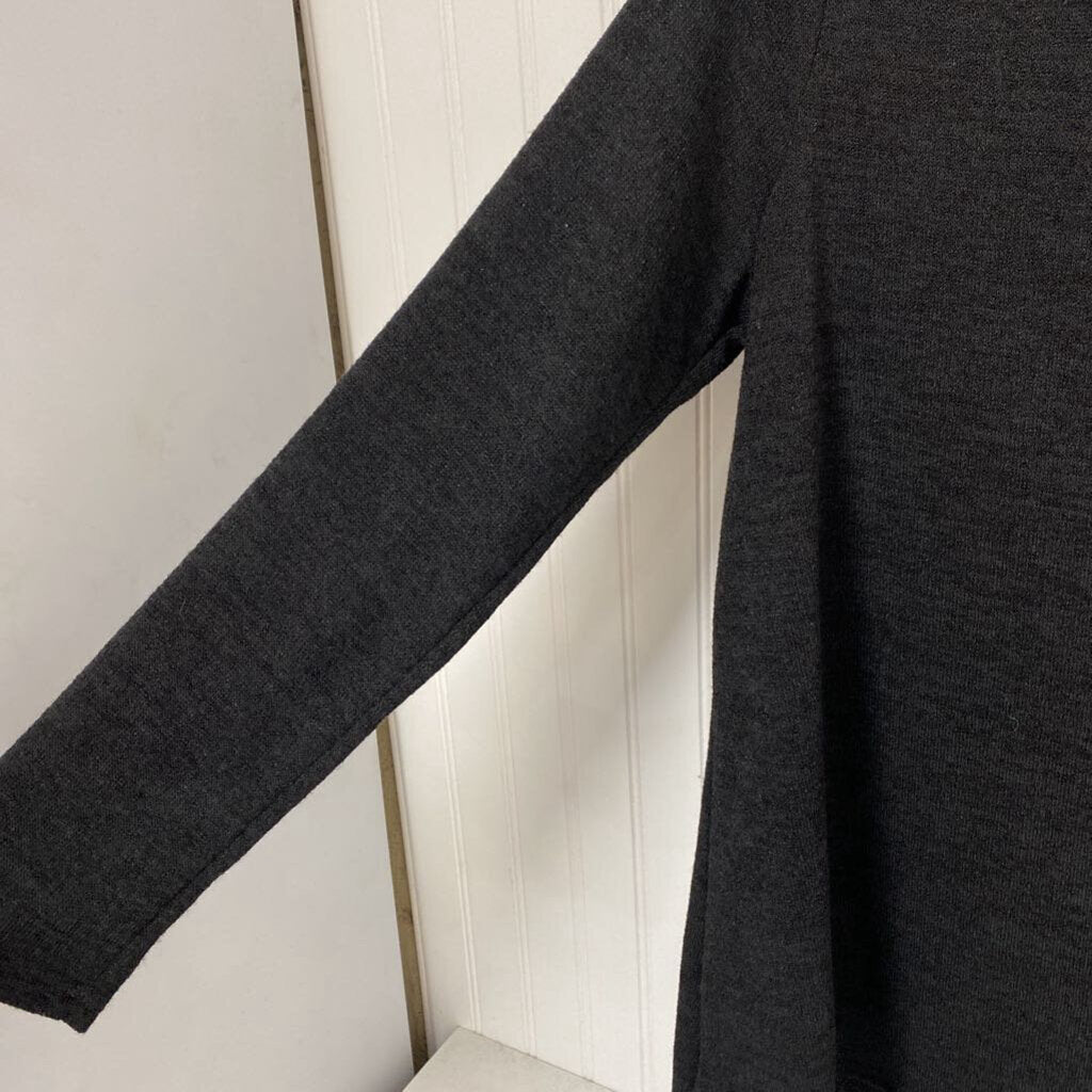 CRISS CROSS NECK SWEATER