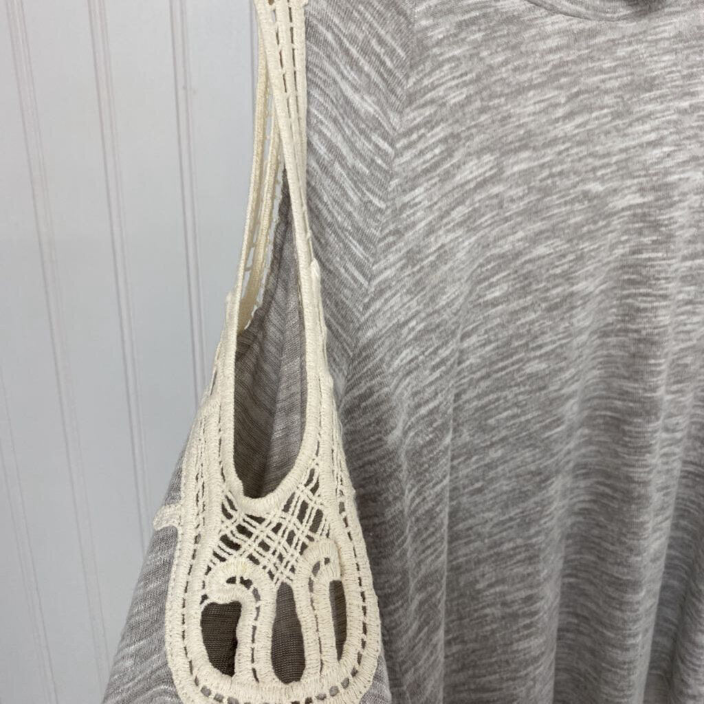 OPEN LACED LONG SLEEVED