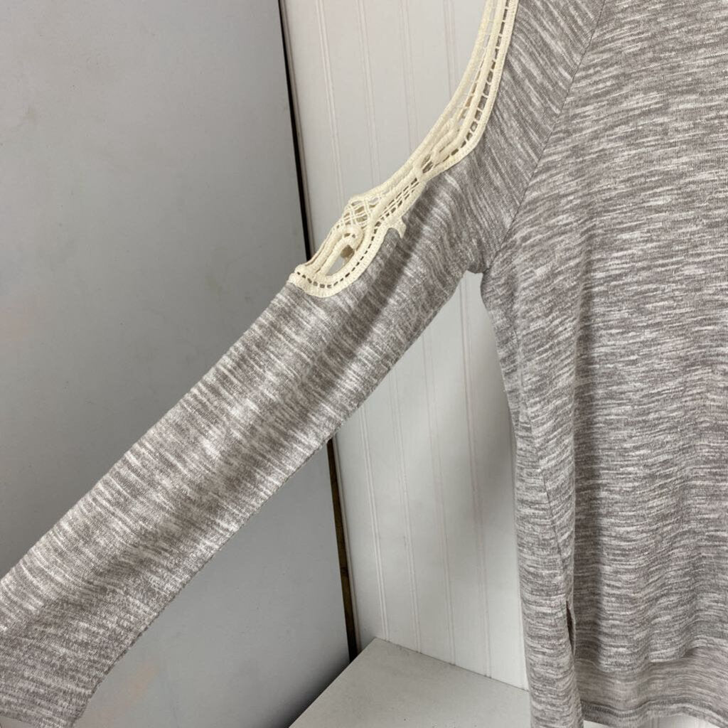 OPEN LACED LONG SLEEVED