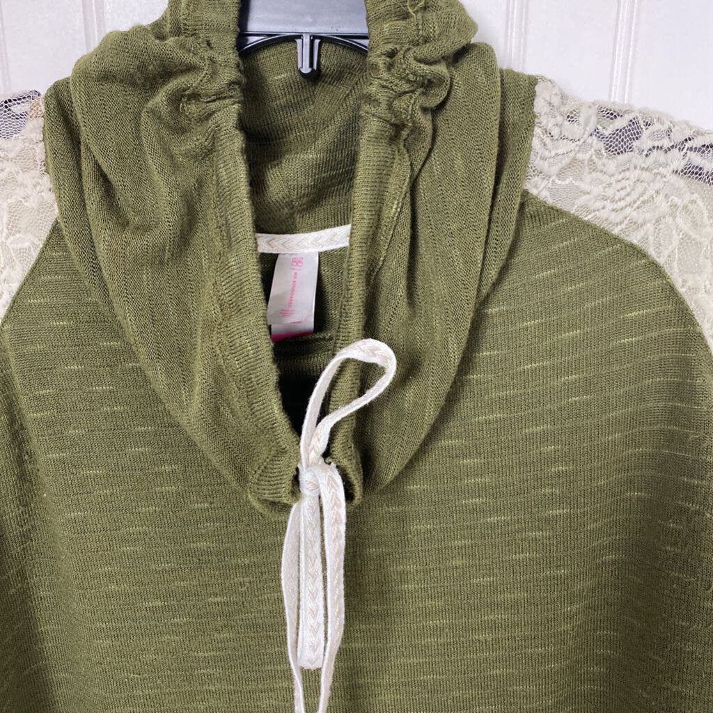 COWL NECK LONG SLEEVED