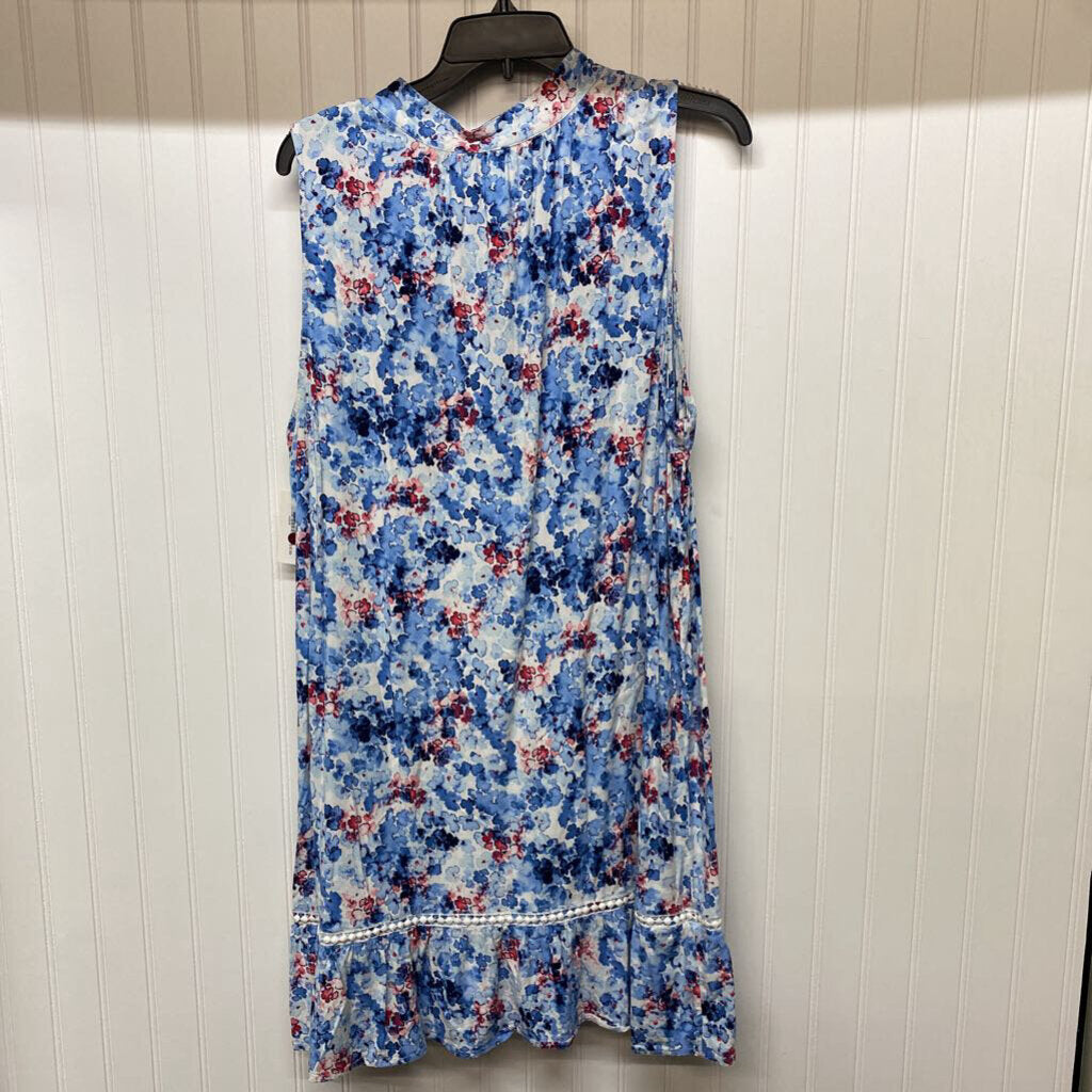 SLEEVLESS FLORAL DRESS