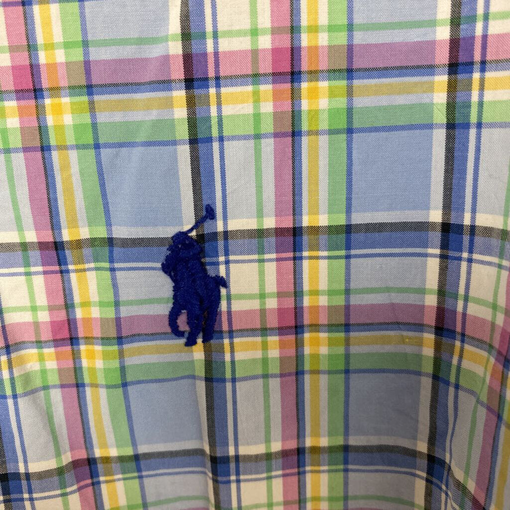 PLAID BUTTON DOWN
