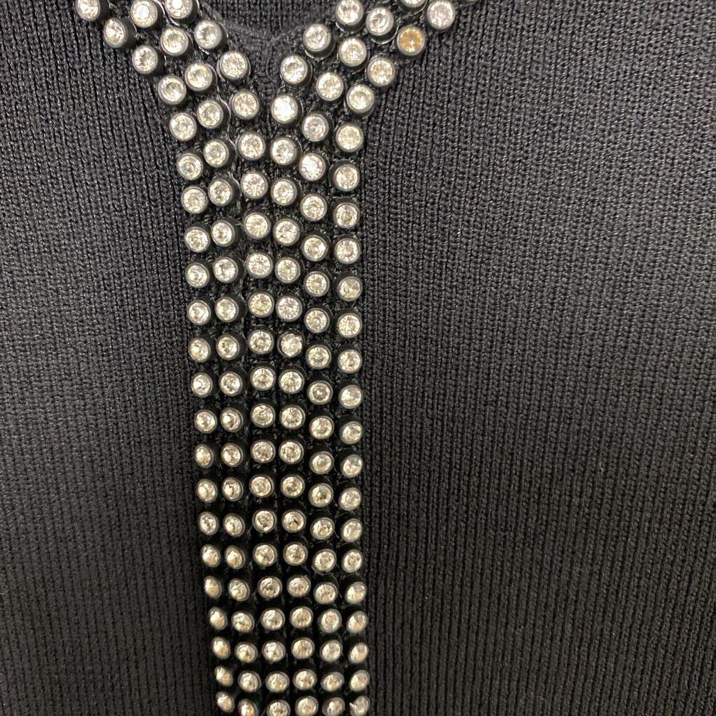 LONG SLEEVE EMBELLISHED TOP