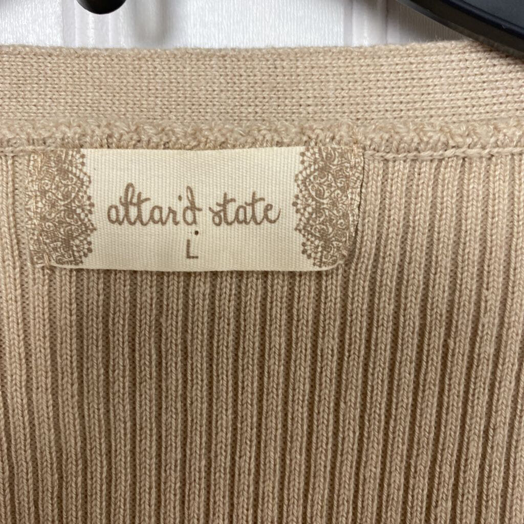 LONG SLEEVE CROPPED KNIT TOP