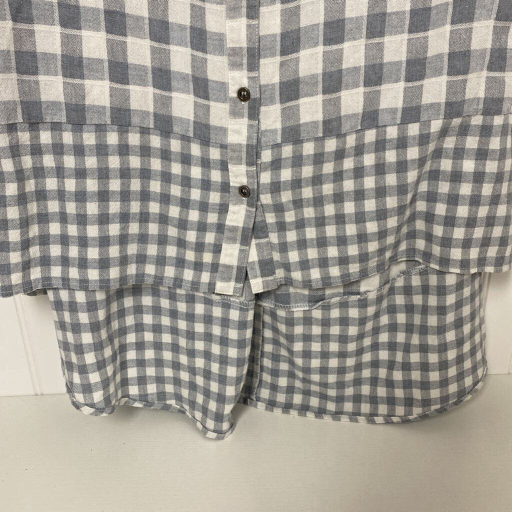LONG SLEEVE HOODED BUTTON UP SHIRT