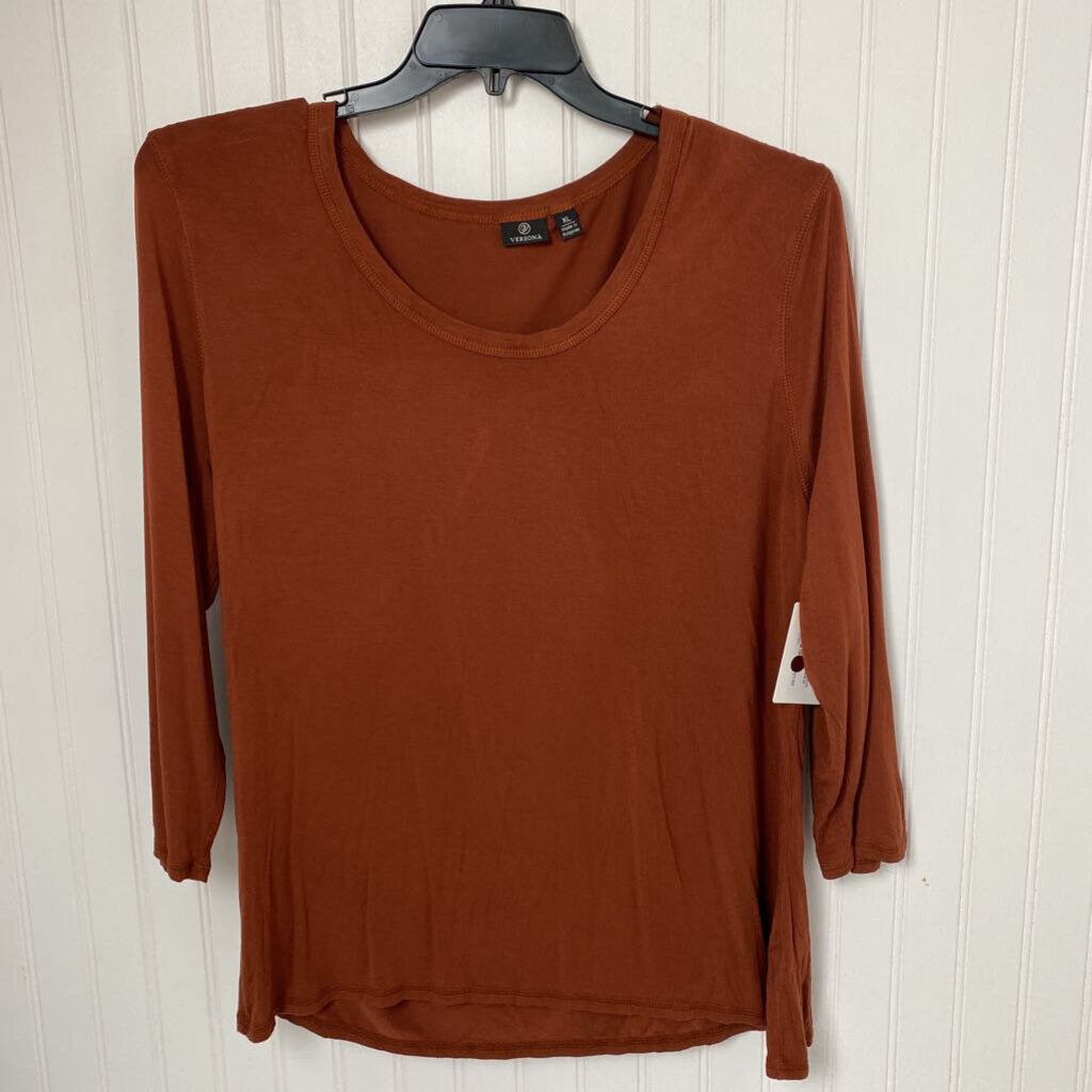LONG SLEEVE KNIT TOP