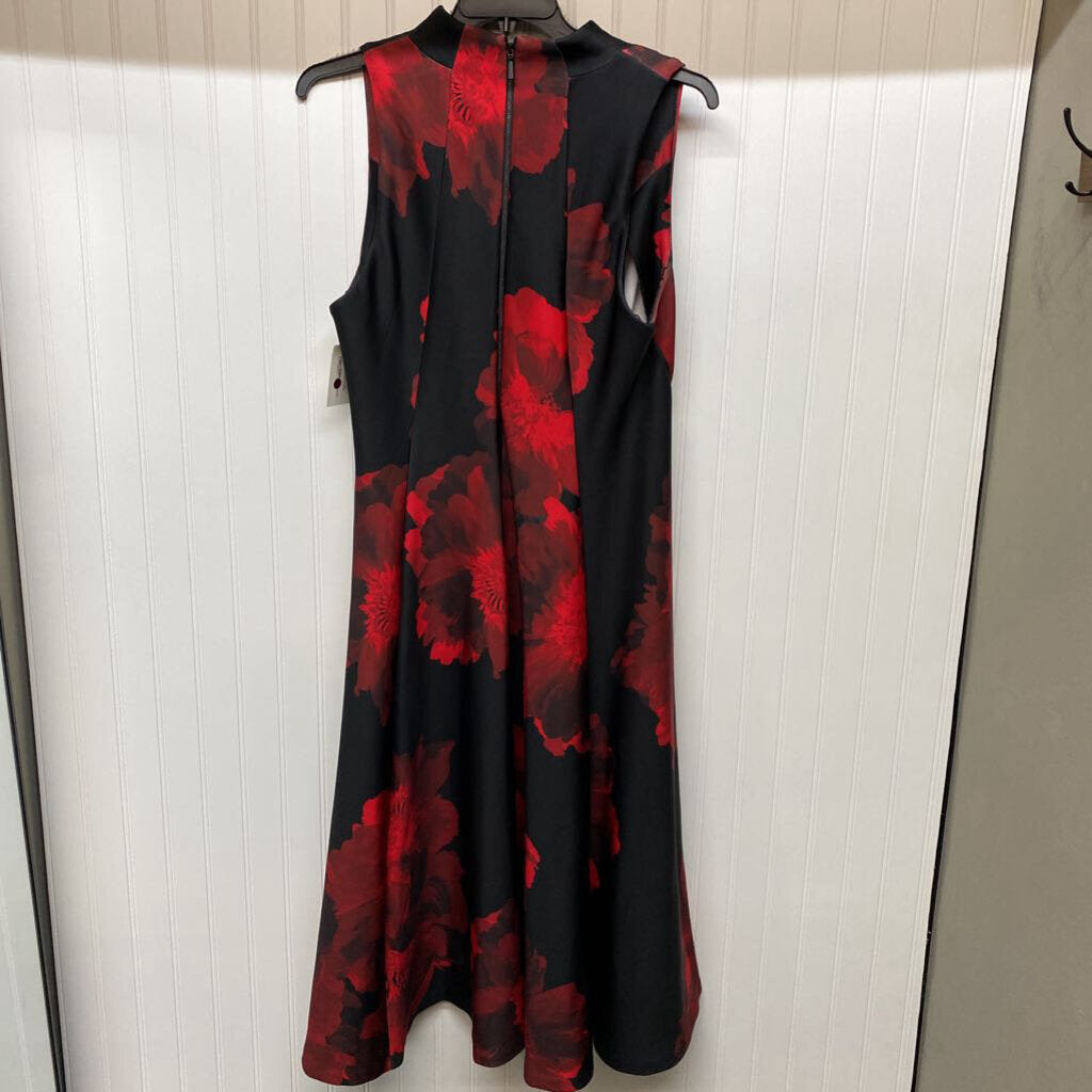 SLEEVELESS DRESS