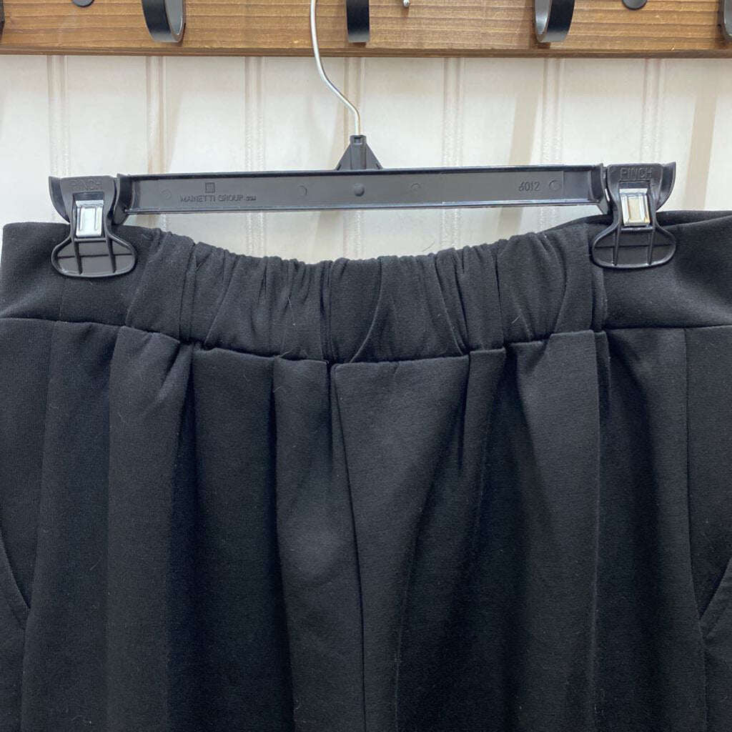 PLEATED KNIT DRESS PANTS