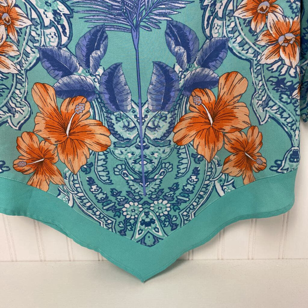 FLORAL LONG SLEEVED