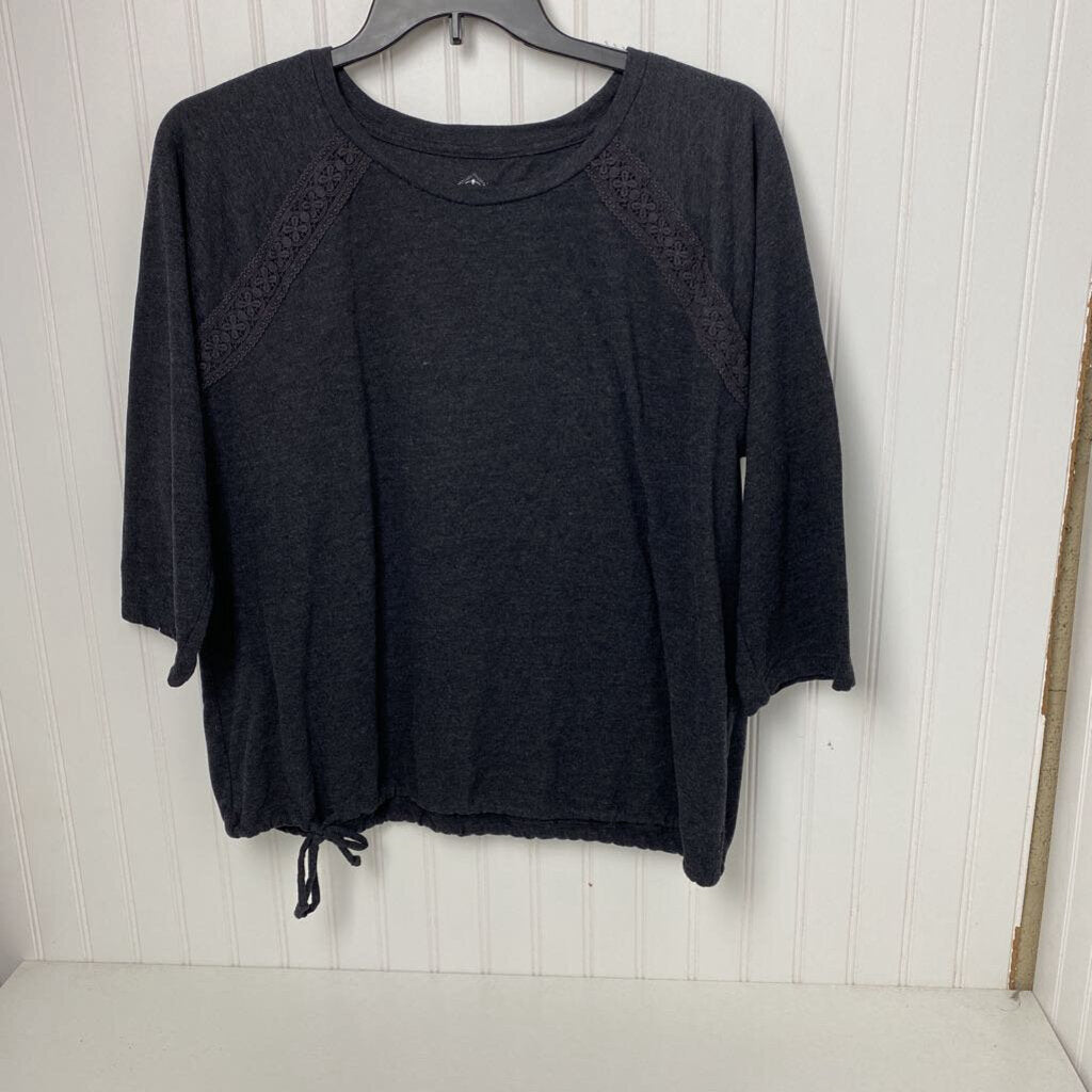 DRAWSTRING WAIST LONG SLEEVED