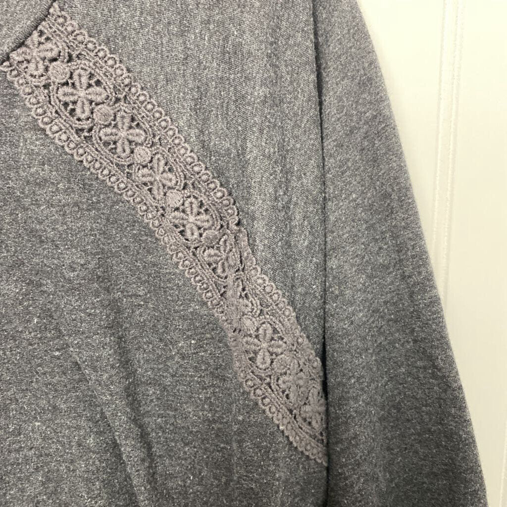 DRAWSTRING WAIST LONG SLEEVED