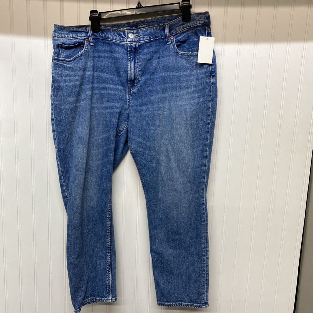MID RISE BOYFRIEND JEANS
