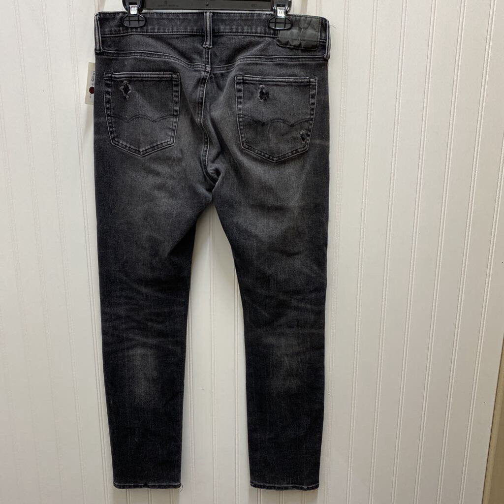 MENS DISTRESSED BLACK JEANS