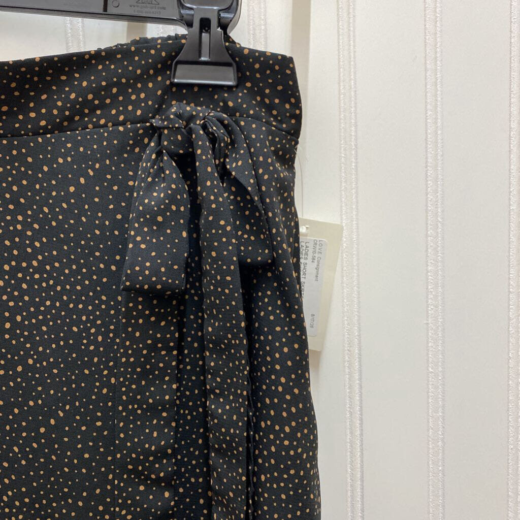 LADIES SKIRT