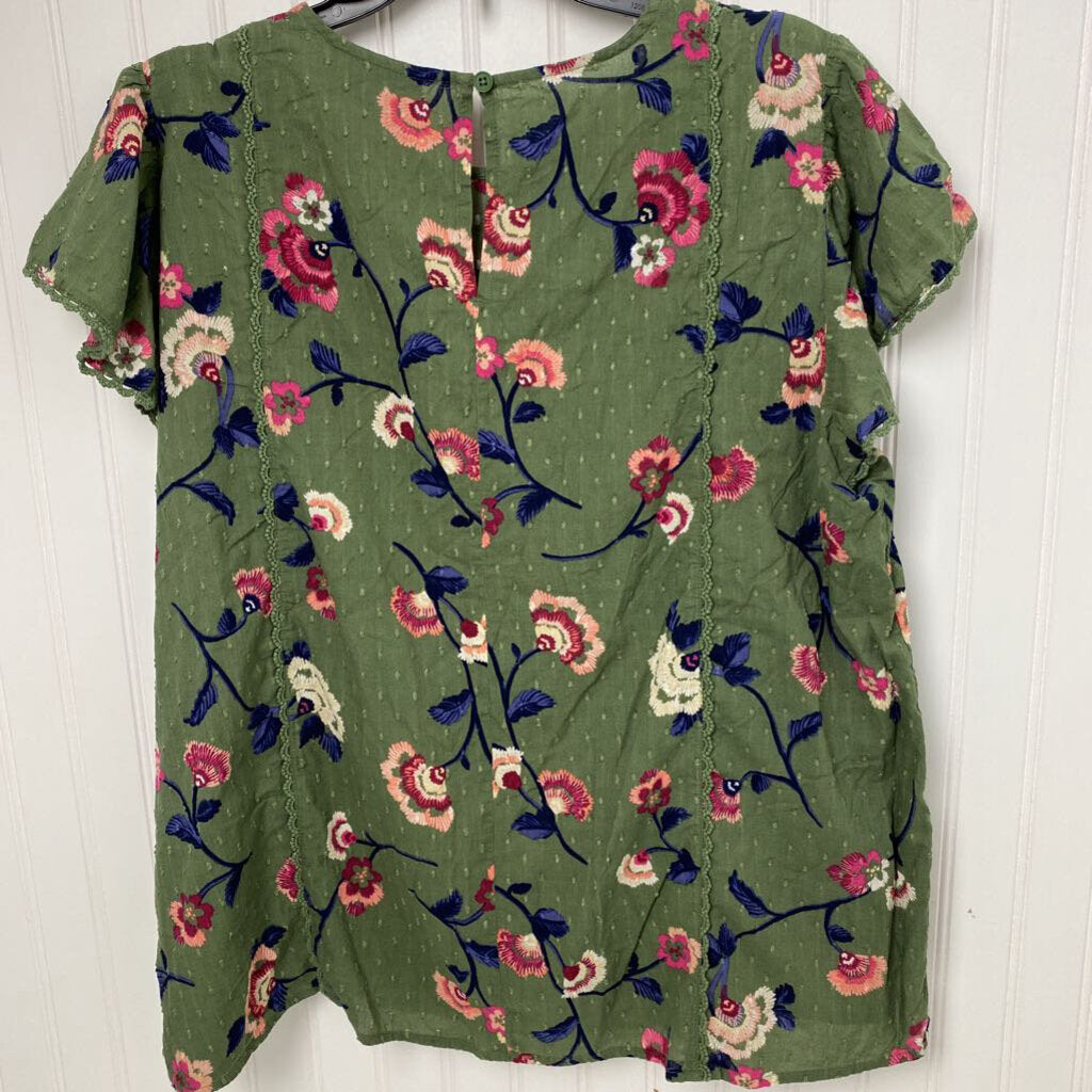 CAP SLEEVED FLORAL TOP