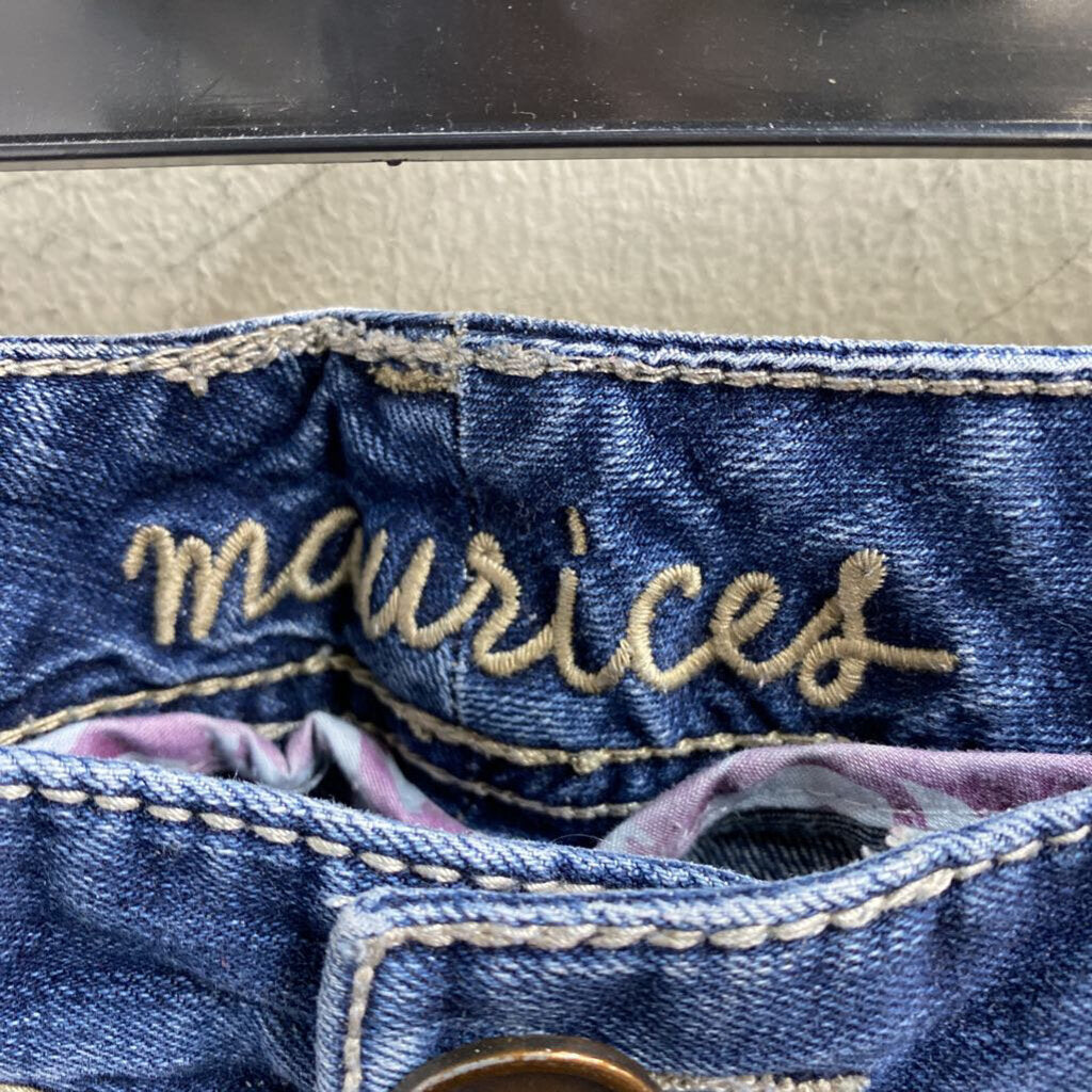 WIDE LEGGED JEANS