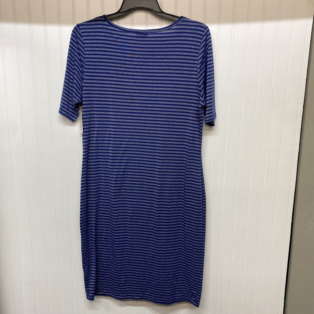 SHORT SLEEVED LONG DRESS