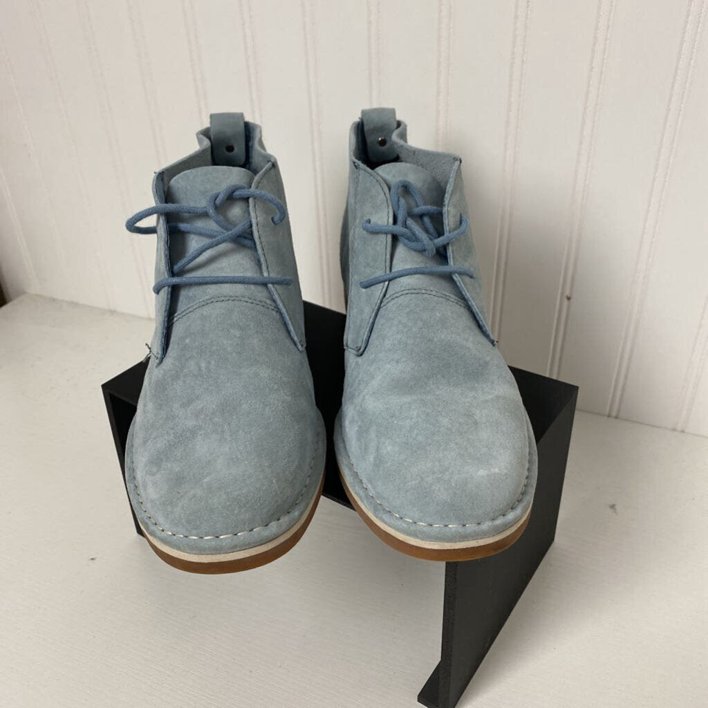 SUEDE ANKLE BOOTS