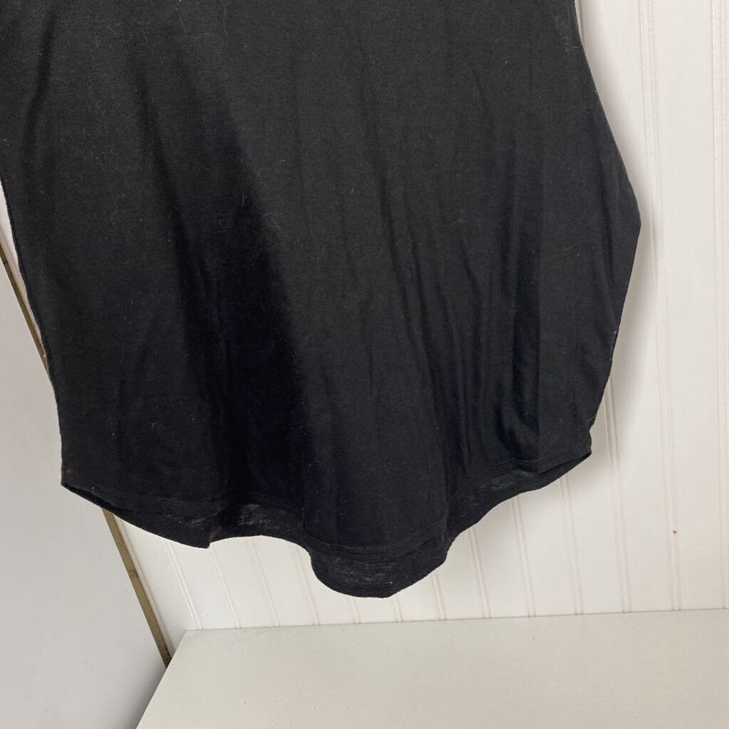 SOLID TANK TOP