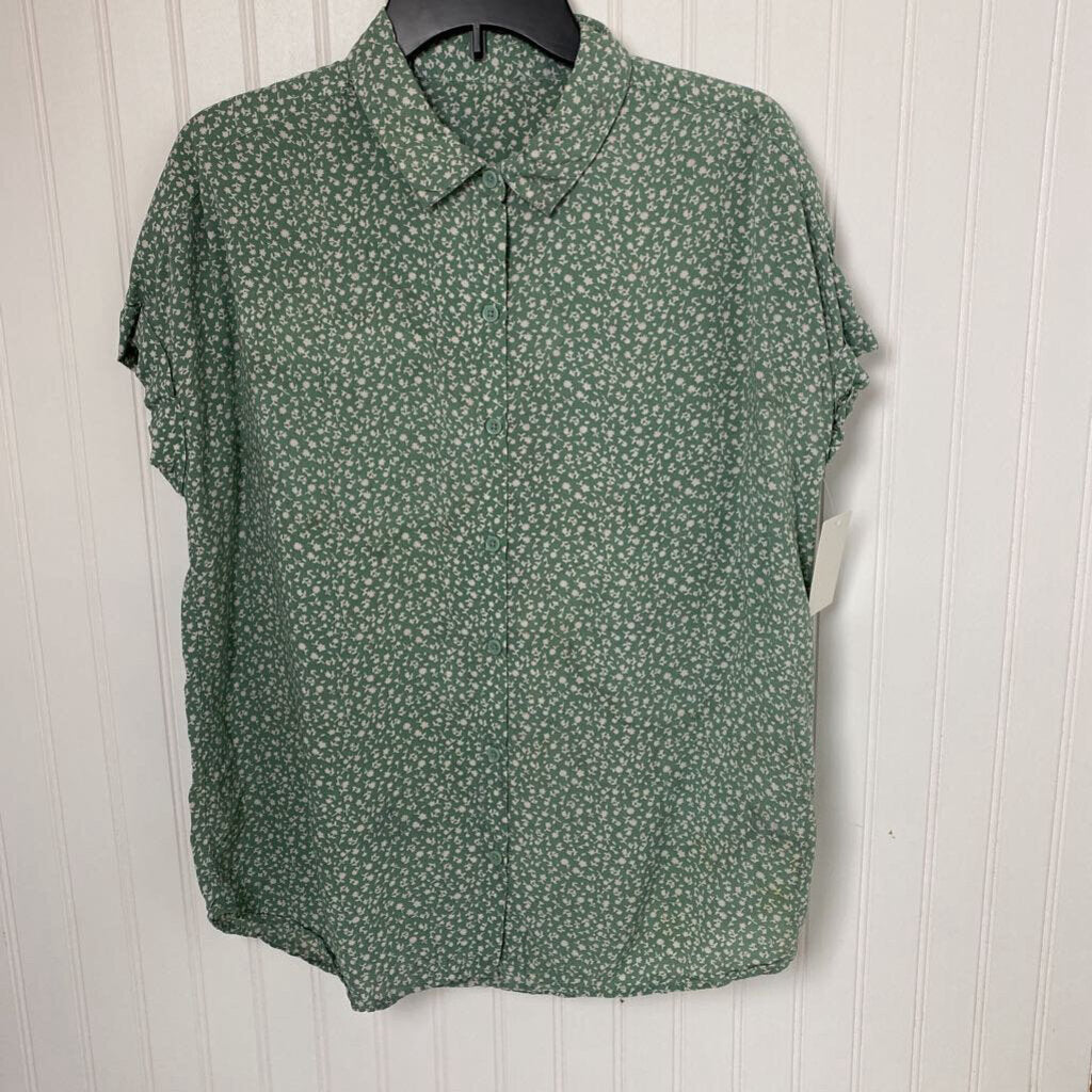 SHORT SLEEVE BUTTON UP