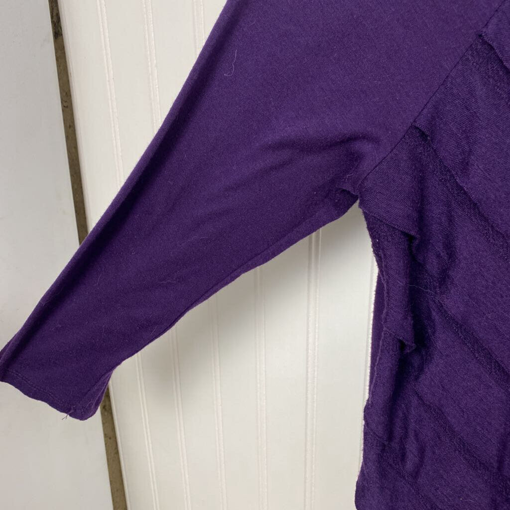 LONG SLEEVE KNIT TOP