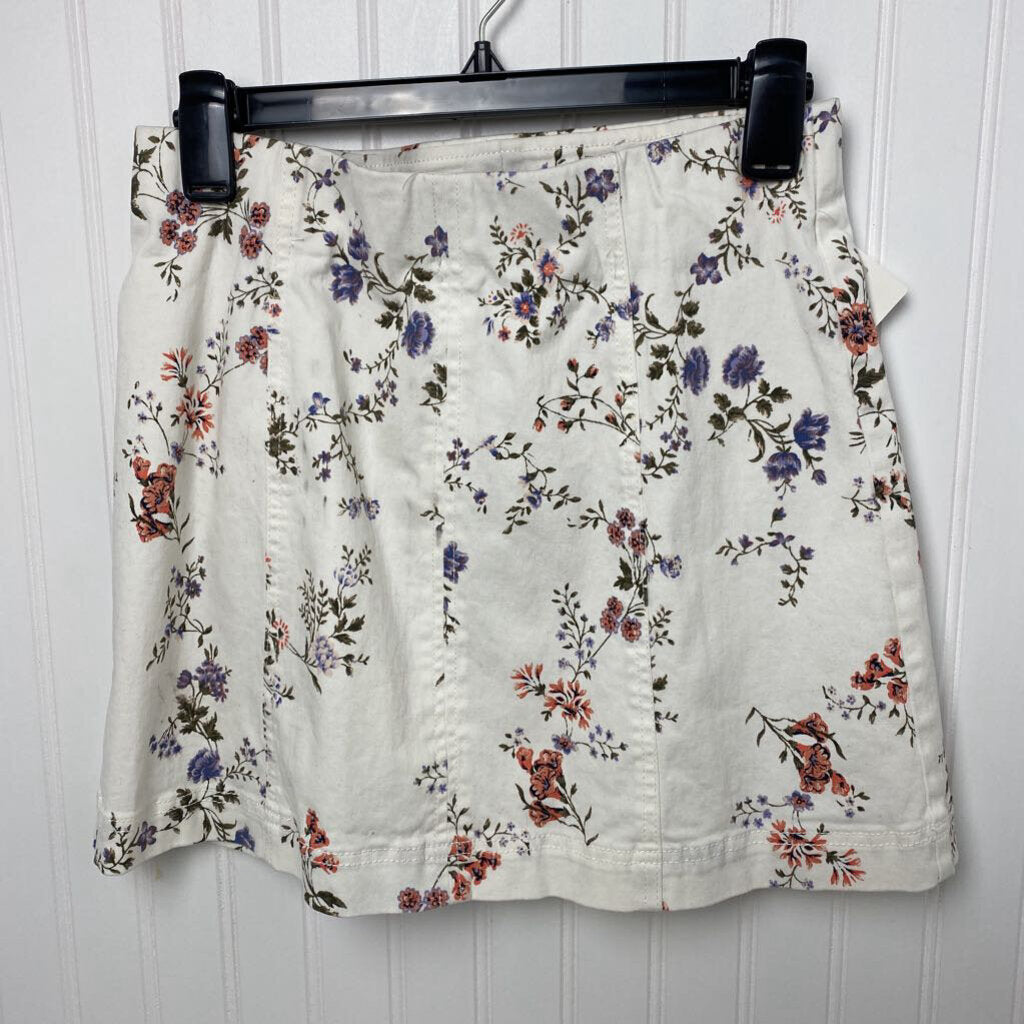 FLORAL PRINT MINI SKIRT
