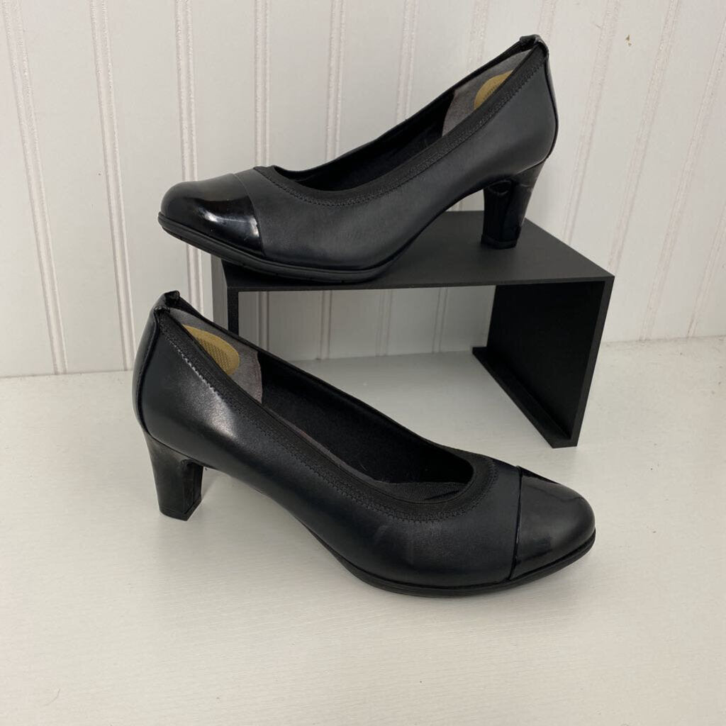 LEATHER HEELS