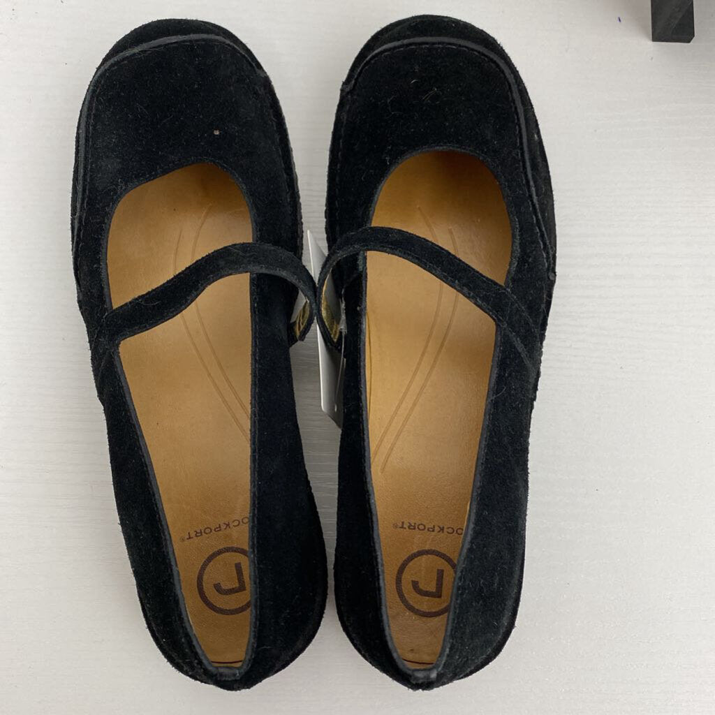 SUEDE MARY JANE FLATS
