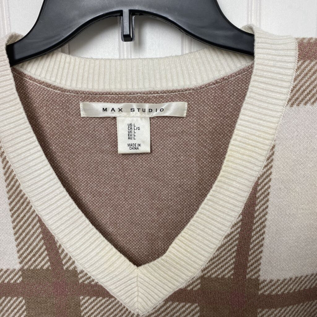 V NECK PLAID SWEATER