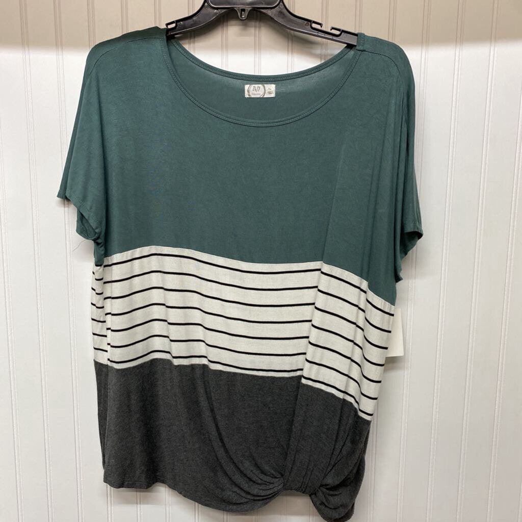 SHORT SLEEVE KNIT TOP