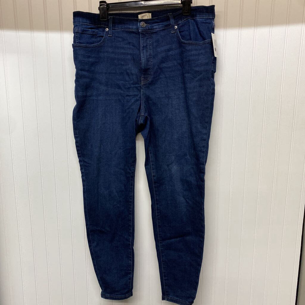 HI RISE SKINNY JEANS