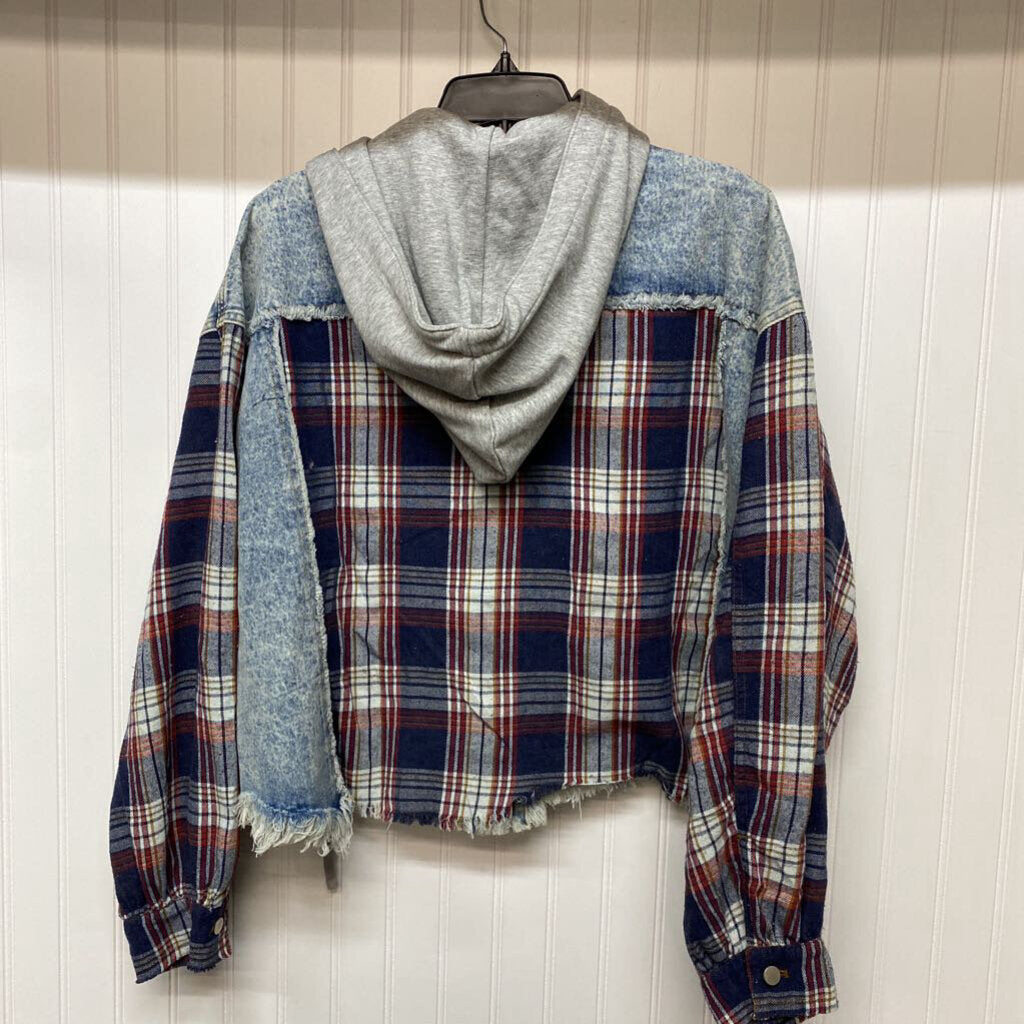 HOODED DENIM JACKET