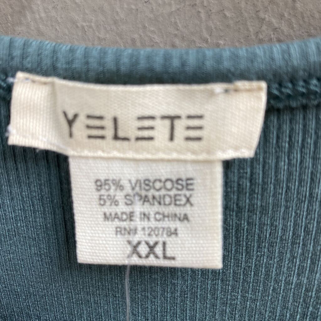 LONG SLEEVE KNIT TOP