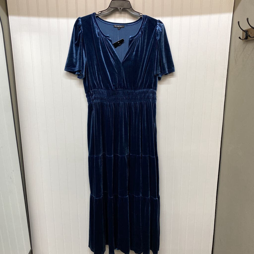 SHORT SLEEVE LONG DRESS