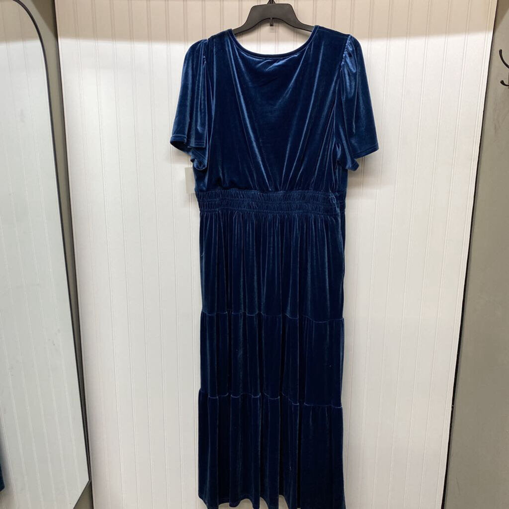 SHORT SLEEVE LONG DRESS