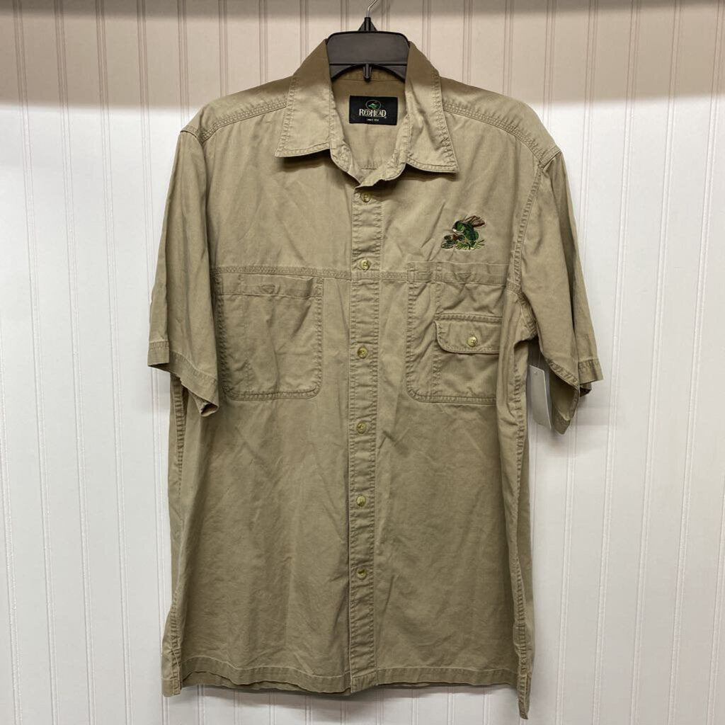 SHORT SLEEVED W/POCKETS